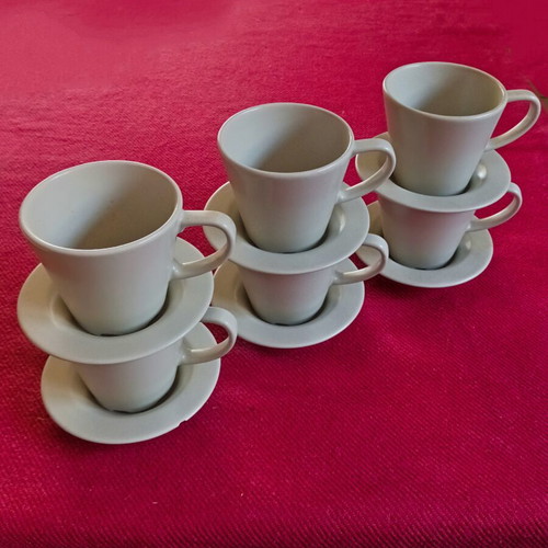 IKEA ceramic coffee cup set of 6 like new with saucers
