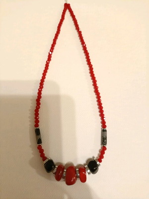 Necklace 8076 new, handmade, black and red