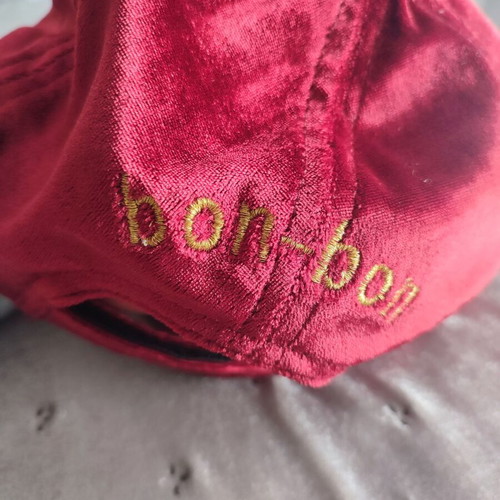 Bon-Bon velvet hat like new with stones and strass red