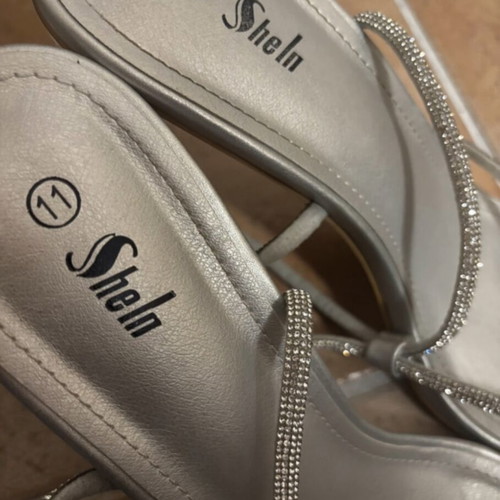 Sandals size 42 like new