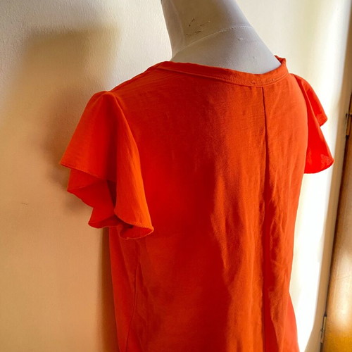 Women's blouse coral color size medium new