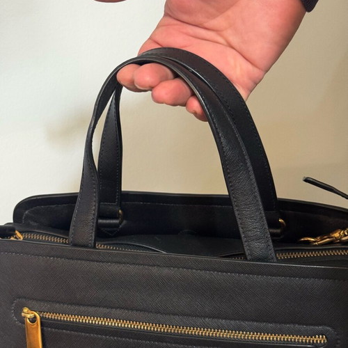 Marc Jacobs black shoulder bag like new