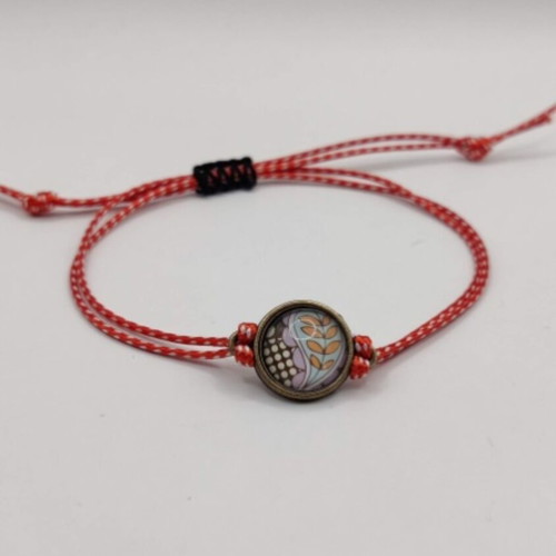 Martaki bracelet with geometric leaves and adjustable cord multicolor new