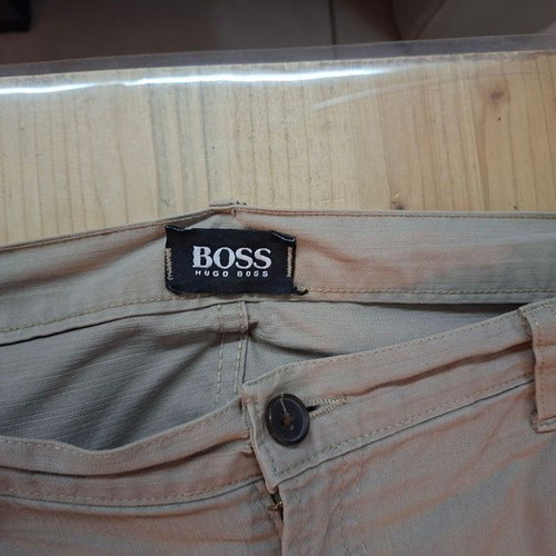 Hugo Boss men's pants XL beige like new