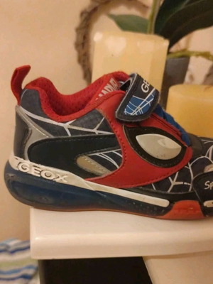 Geox athletic shoes like new, size 27, blue and red