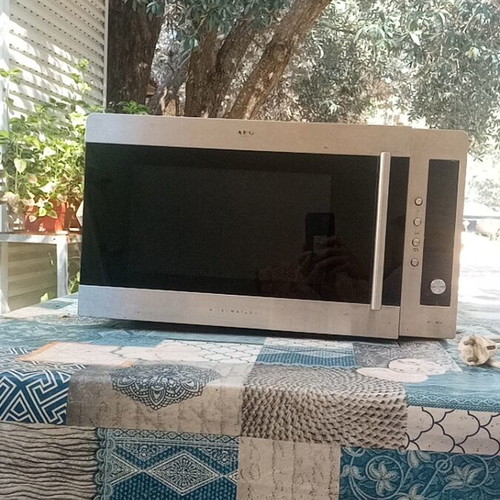 AEG Microwave Oven with Grill 900W Inox like new