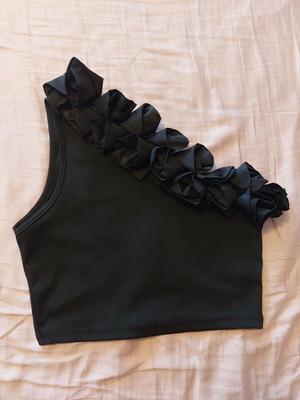 Shein top medium with one shoulder black like new