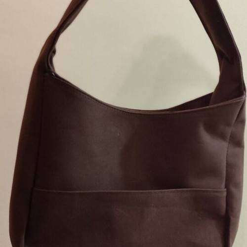 Brown shoulder bag new with external pocket