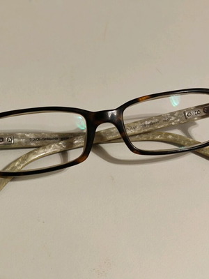 Dolce & Gabbana eyeglasses like new, frame with myopia lenses