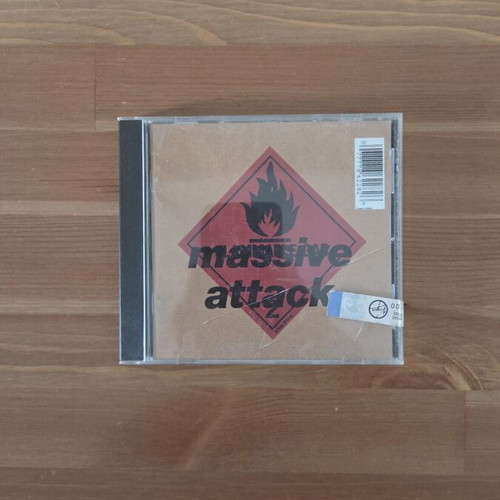 Massive Attack Blue Lines CD used, 1991 first pressing Holland