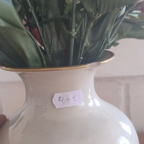 Large porcelain vase Eschenbach used with decorative flowers