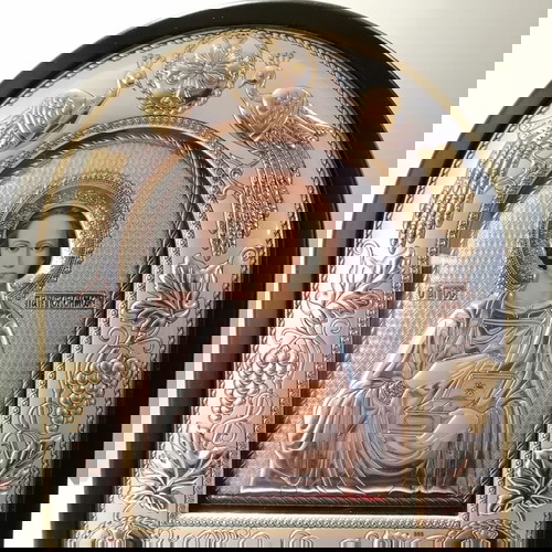 Ιερή Εικόνα Αγίου Παντελεήμονα Καινούργια Επαργυρωμένη με Χρυσές Λεπτομέρειες