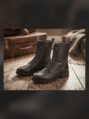 Tamaris basic black ankle boots size 38