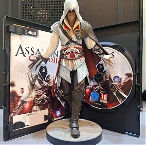 Assassin's Creed PC + Ezio collectible figure