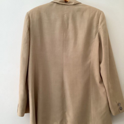 Classic women's beige Celestino jacket used, size GB16