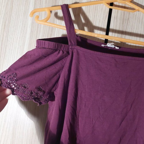 Esprit burgundy blouse with unique sleeves like new, size S/M