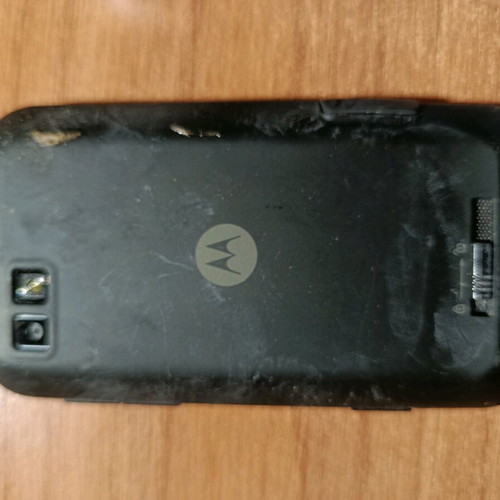 Samsung and Motorola used old mobile phones