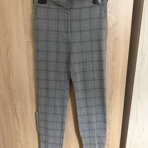 Zara straight-leg pants like new, size S, black and grey