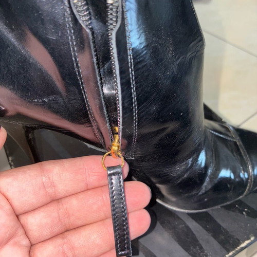 Roberto Cavalli leather ankle boots size 39 like new, black