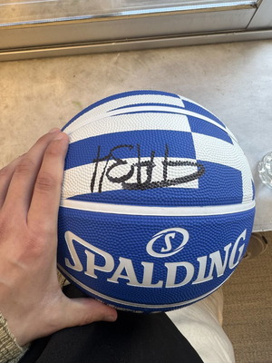 Spalding Hellas Μπάλα Μπάσκετ με Αυθεντική Υπογραφή Γιάννη Αντετοκούνμπο