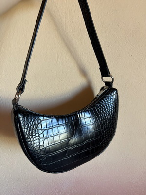 Pull&Bear shoulder bag used, black