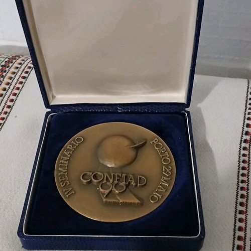 Customs commemorative 8cm used, in luxury case