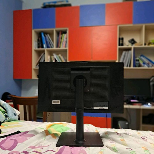 Samsung S23E450 monitor used