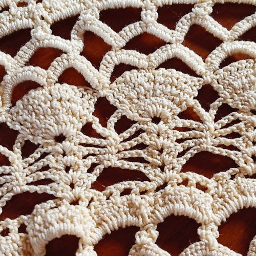 Crochet round handmade set of 3 beige pieces