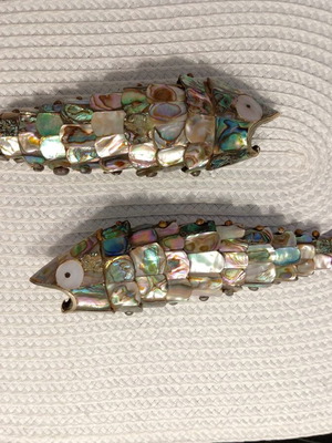 Vintage Mexican fish pair made of natural abalone, like new