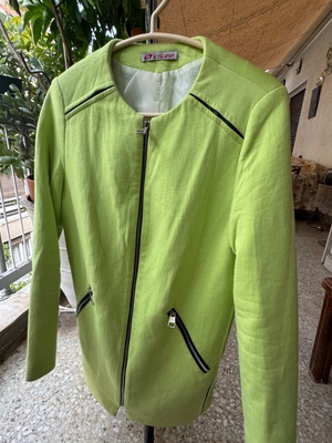 Makó jacket with fake pockets green like new