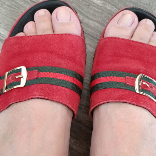 Wall Street Exclusive Collection Red Women's Sliders Like New, Size 39