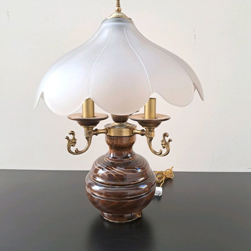 Table lamp with olive wood base and brass decoration like new