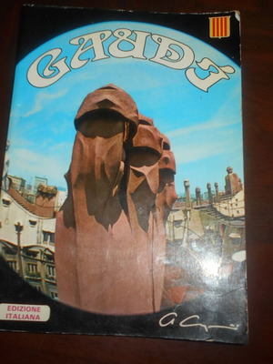 Gaudi Architecture used, Italian edition album 64 pages