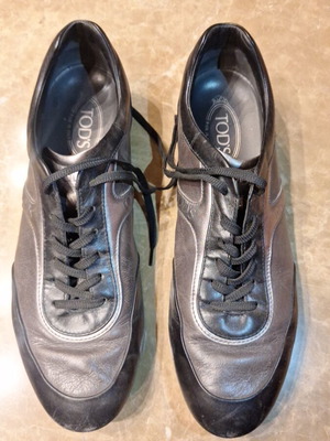 Παπούτσια Tod’s ανδρικά μεταχειρισμένα, καφέ και μαύρο δέρμα, μέγεθος 44,5