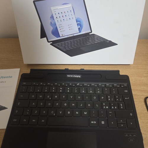 Qulose Wireless Bluetooth Keyboard with Touchpad for Microsoft Surface Pro 8/9/X/11 New