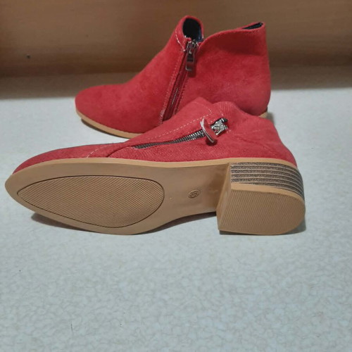 Red ankle boots size 36 new