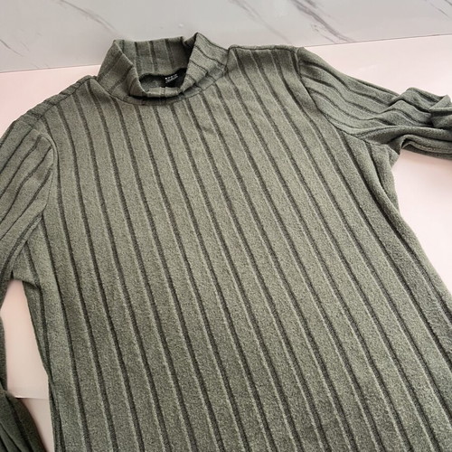 Shein green blouse medium-large like new, women's