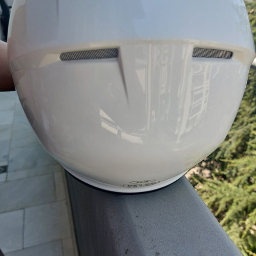 HJC helmet like new, worn 3 times