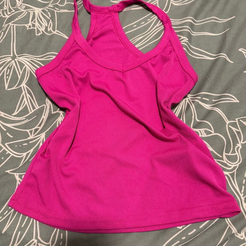 Pink blouse new, size small, gym wear