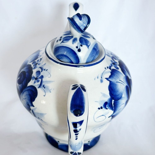 Gzhel porcelain handmade teapot coffee pot used 1990s
