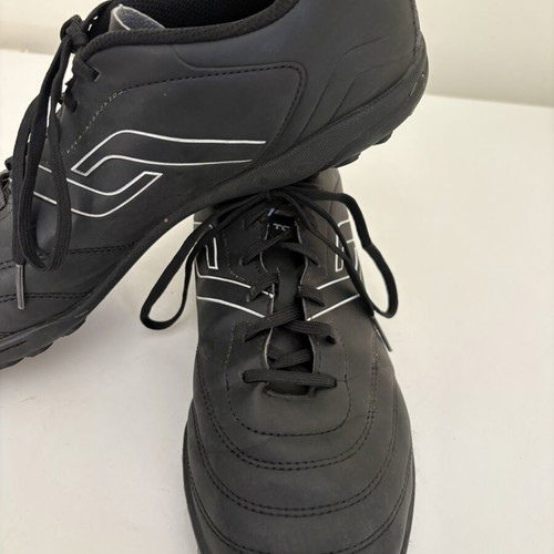 Pro Touch football shoes 5x5 black size 43 like new