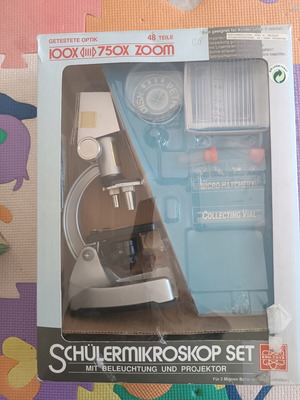 Microscope set new in box