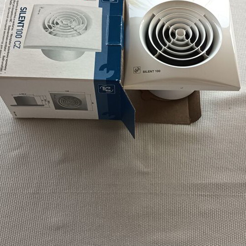 Silent 100 CZ bathroom extractor fan, new