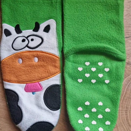Children's Slipper Socks Size 30-33 Cow Pattern Like New