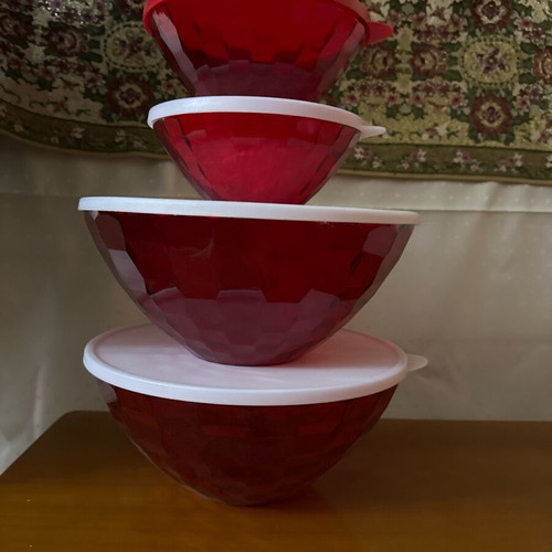 Tupperware Prisma bowls set of 4, new