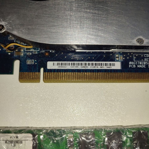 Asus Retro WinXP Bundle used with Core 2 Duo E7500, 2GB RAM, 9600GT