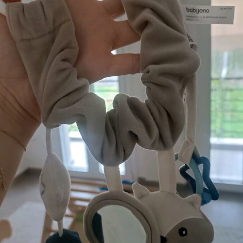 Hanging toy for stroller or crib like new