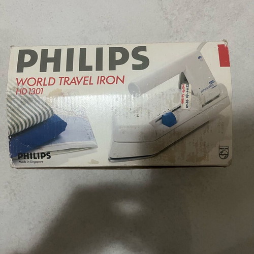 Philips travel iron like new