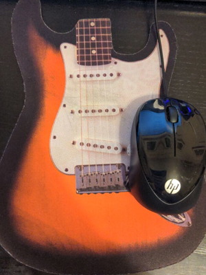 Stratocaster mousepad σαν καινούργιο