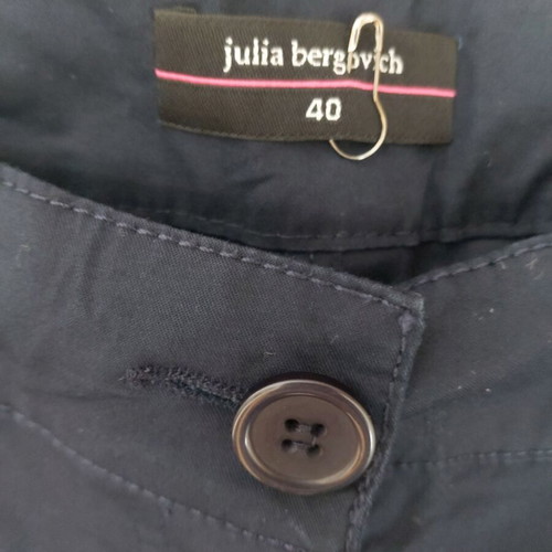 Julia Bergovich blue bermuda shorts size L like new